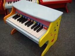 国产玩具成人钢琴视频,成人钢琴视频带你领略音乐之美