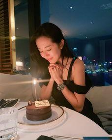 国产酒店与美女约会视频,浪漫约会瞬间捕捉