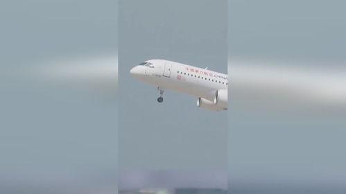 见证国产大飞机的视频,见证中国航空工业腾飞