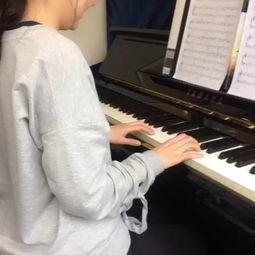 国产成人钢琴弹奏视频,国产钢琴弹奏风采展示