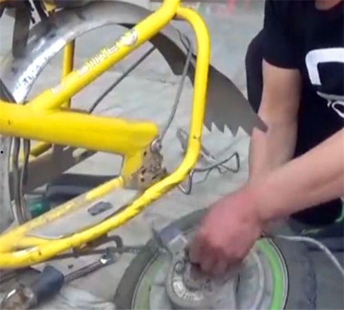 国产电瓶车拆解图解视频,揭秘内部构造与工作原理  第3张